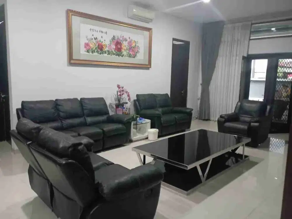 Dijual Rumah Bagus di Mekar Wangi Cibaduyut