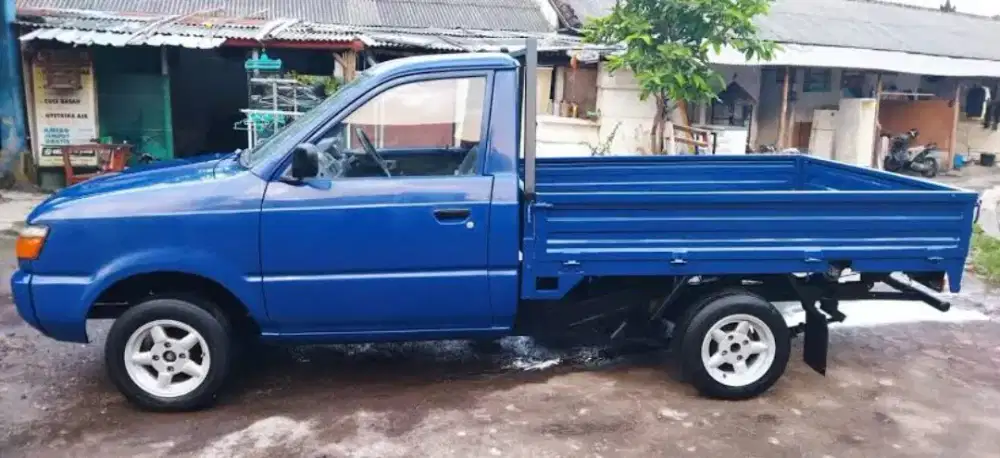 Toyota kijang pick up solar lagi cari