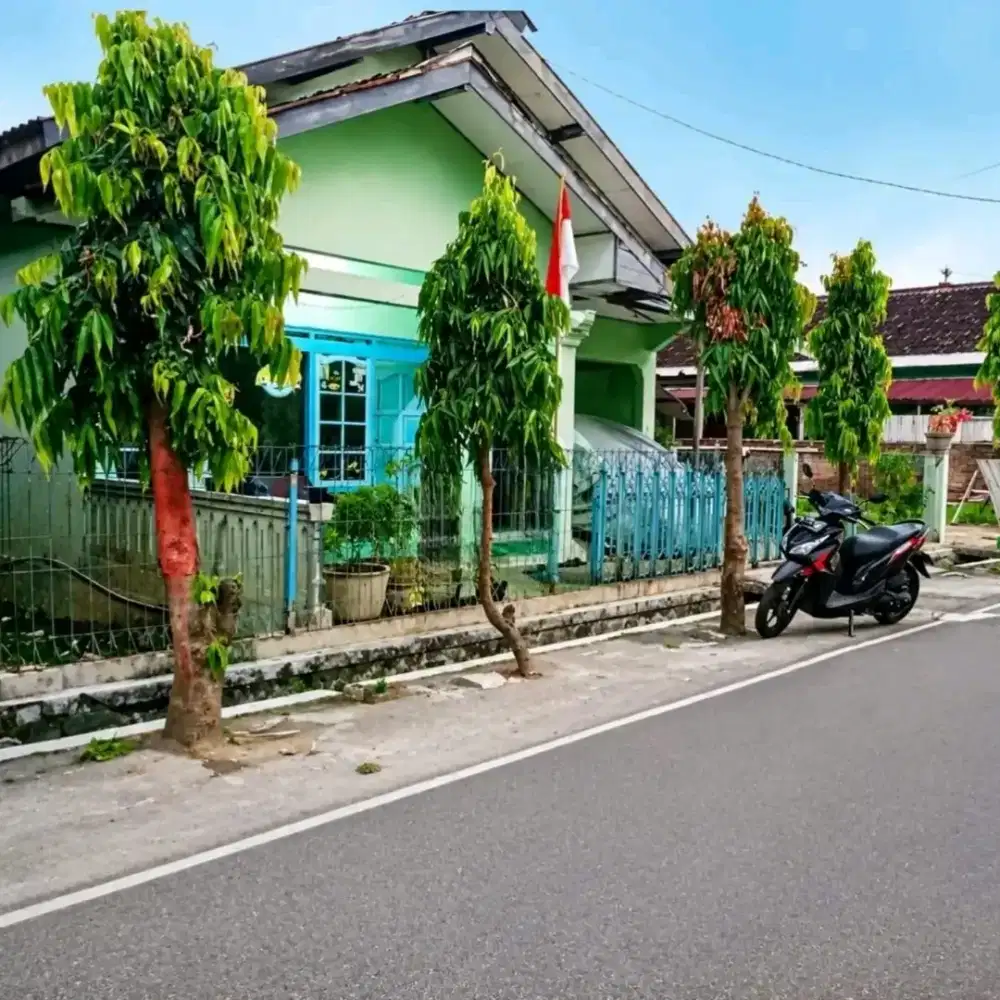 Rumah sumber 3.8jt/m Dekat manahan dan kota solo