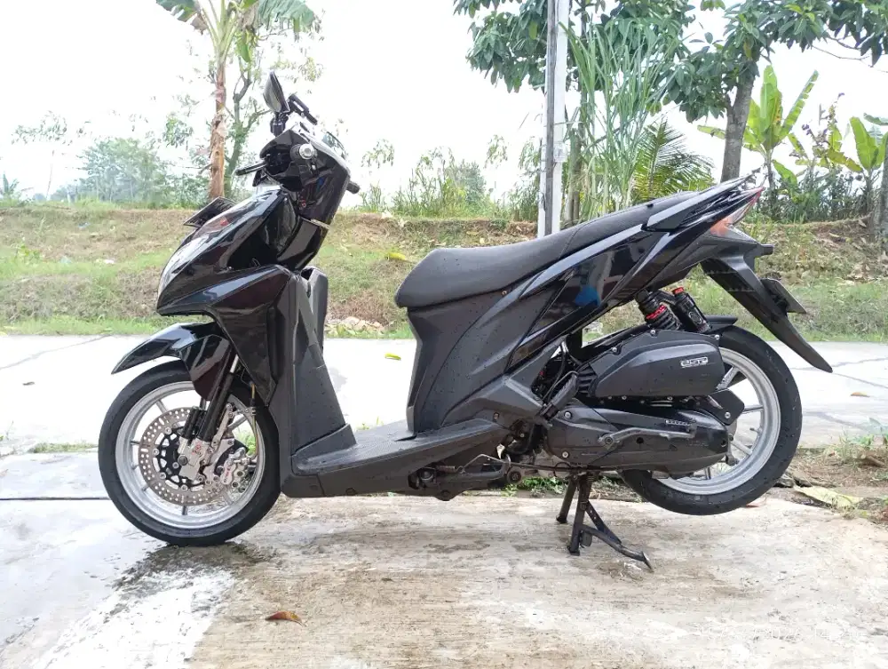 Honda Vario 125 kzr ISS 2014