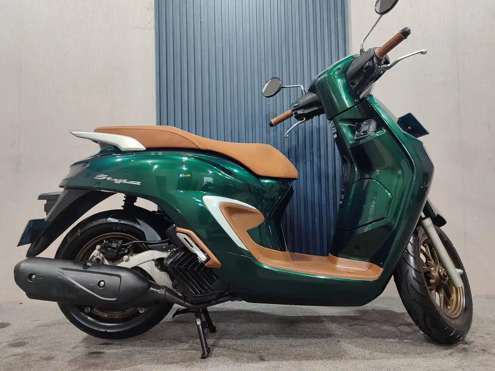 Stylo 160 ABS 2024 istimewa mulus terawat siap pakai...