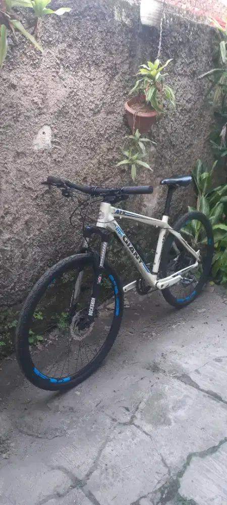 Mtb giant 27.5 atx