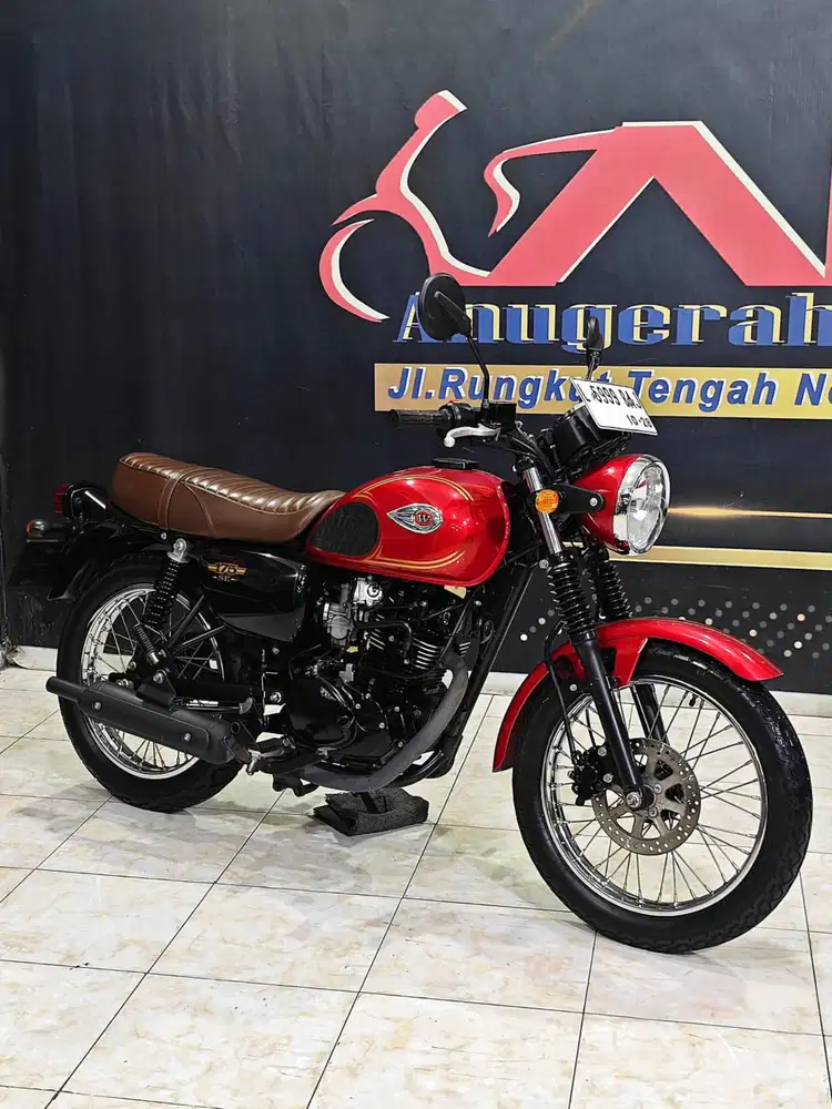 Kawasaki W 175 SE TH odo 8rb 2023 surat panjang