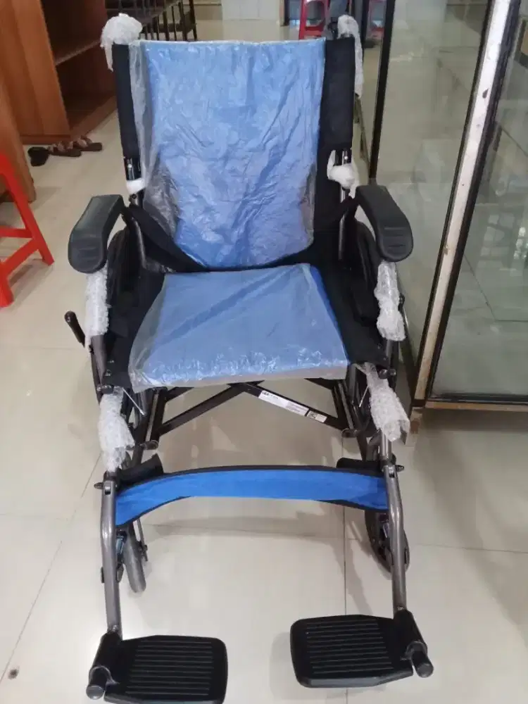 Kursi Roda Merk GEA