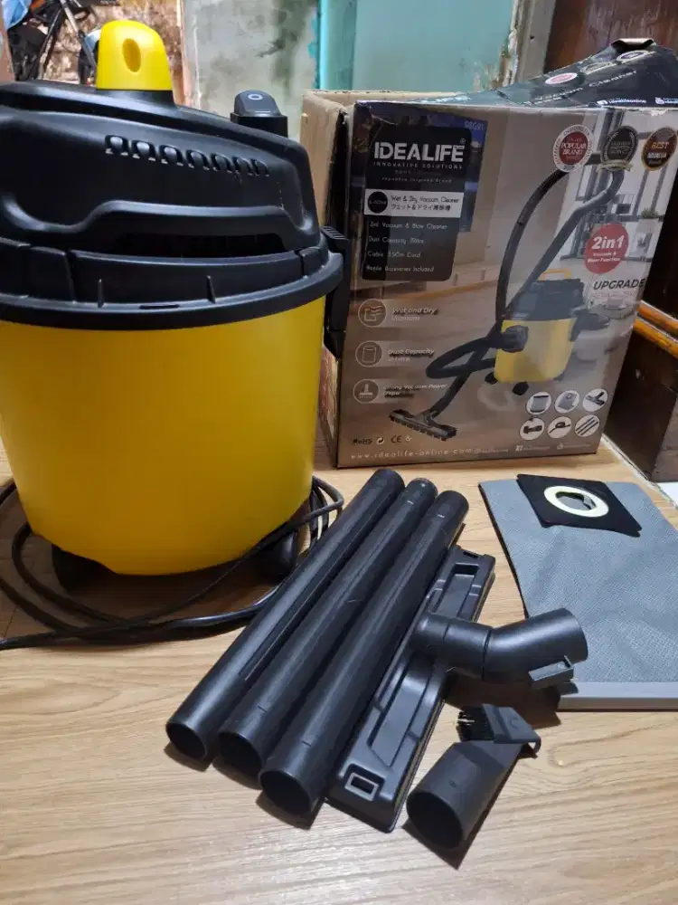 VACUUM CLEANER WET & DRY