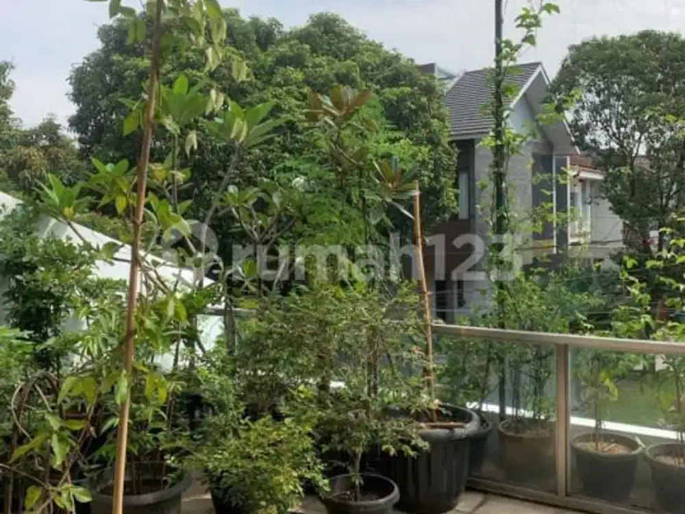 Rumah 2 Lantai Taman Depan Belakang Dalam Cluster Batununggal Indah Bandung