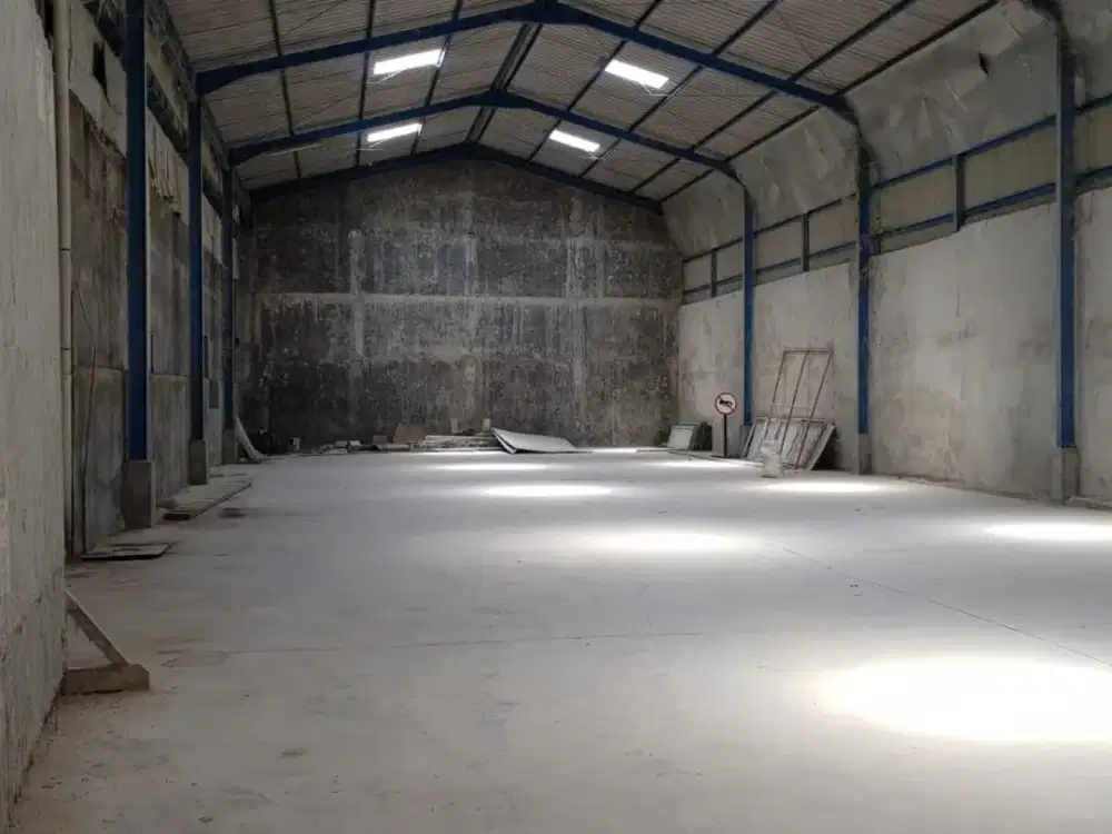 Dijual Gudang Zona Industri Lokasi Strategis Sleman,Yogyakarta Luas 5100m2