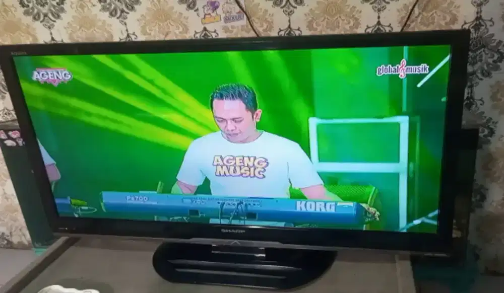 Tv led sharp 32 analog
