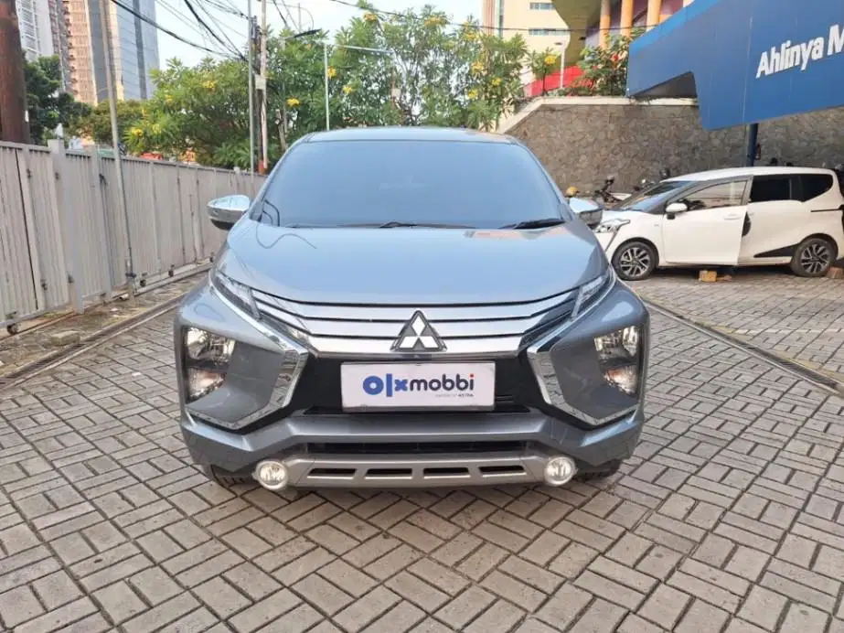 TDP 1 JUTA Mitsubishi Xpander 1.5 Ultimate Bensin-AT 2019 Abu-Abu CWZQ
