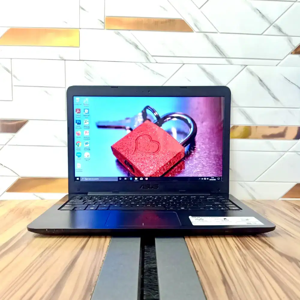 ASUS E402YA AMD E2 7015U RAM 4GB HDD 500GB 14.0INCH WINDOWS 10