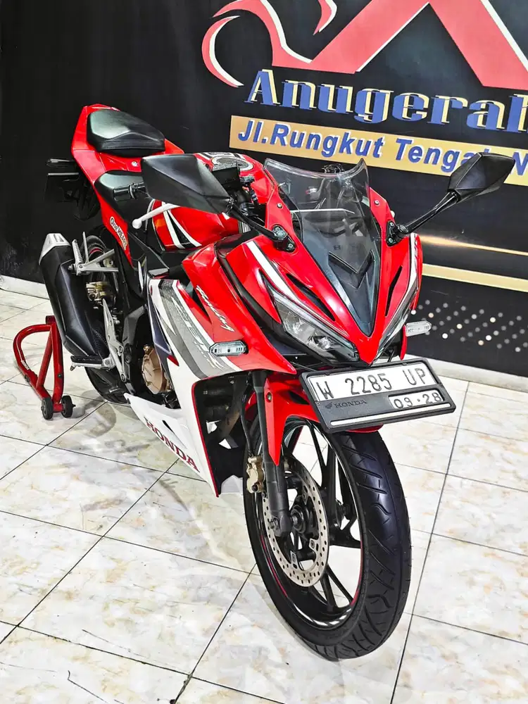 Honda All New CBR 150 R red racing TH 2018 odo 12rb sikat