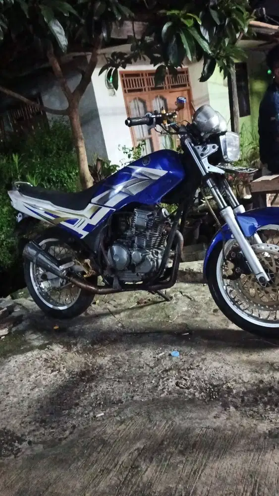 Scorpio steko tangki kotak 2006