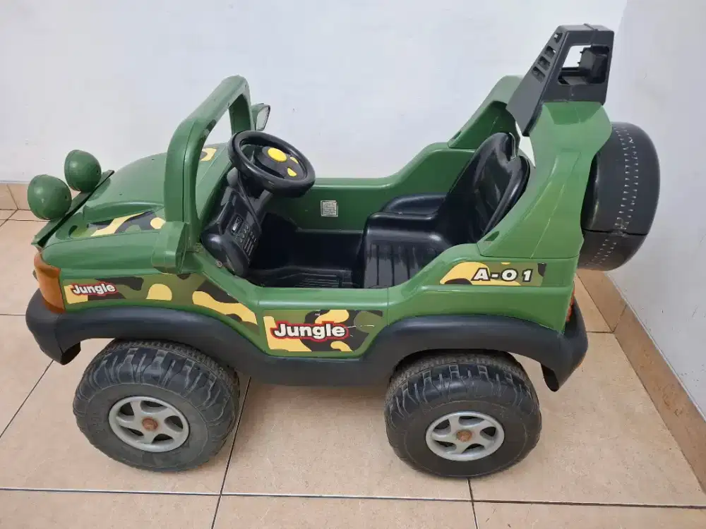 DIJUAL MOBIL - MOBILAN ANAK PAKAI AKI JEEP