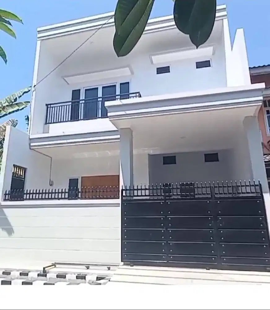Rumah Di Semolowaru Surabaya Siap Huni 2 Lantai Bagus Kondisi Terawat
