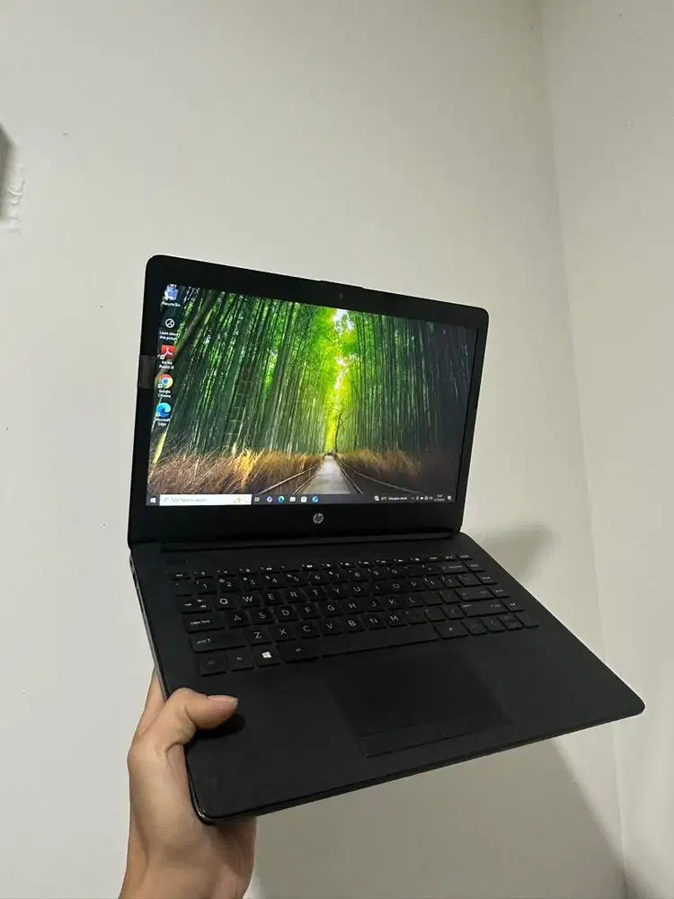 HP Laptop 14-cm0xxx - AMD A9 | SSD + HDD | 8GB RAM | Siap Pakai