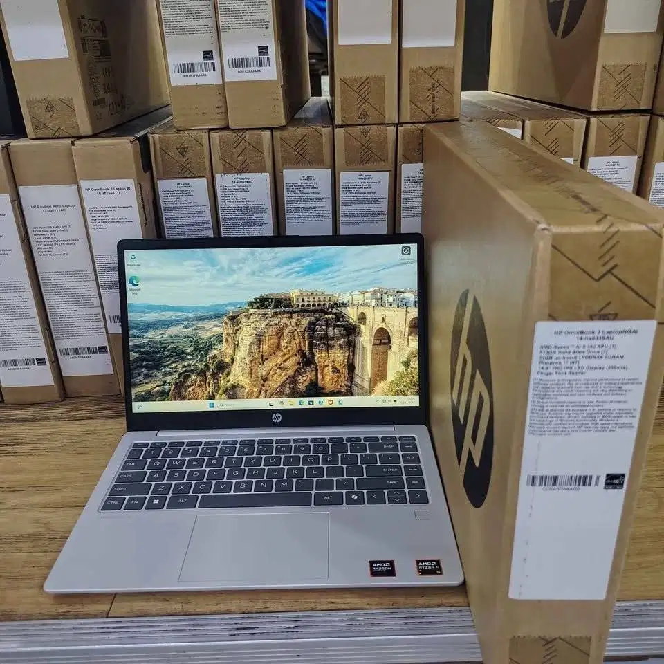 HP OmniBook 7 Aero 13 AMD Ryzen AI 5 340 16GB SSD 512GB 13.3′′ W11+OH2