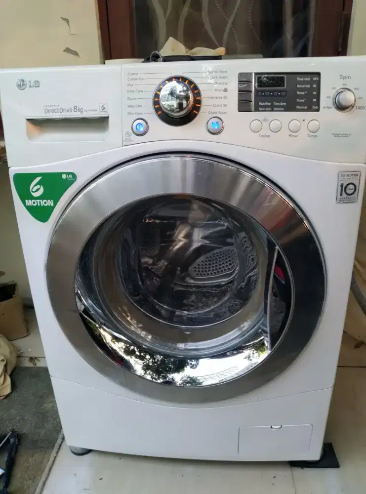 Mesin cuci LG 8kilo ada shower nya