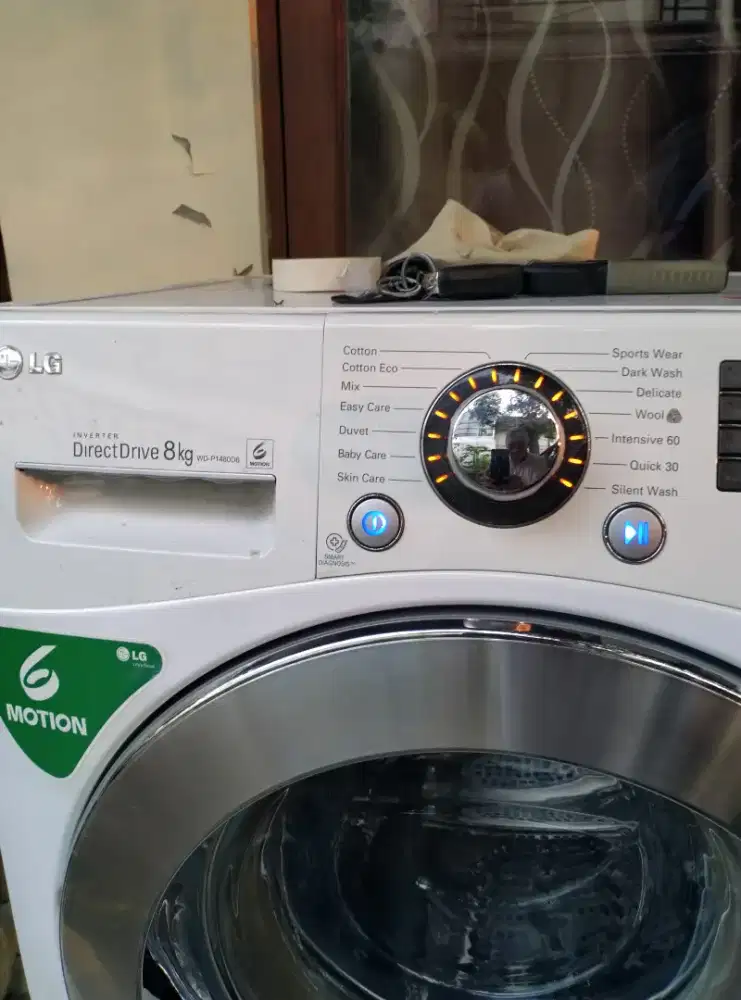 Mesin cuci LG 8kilo ada shower nya