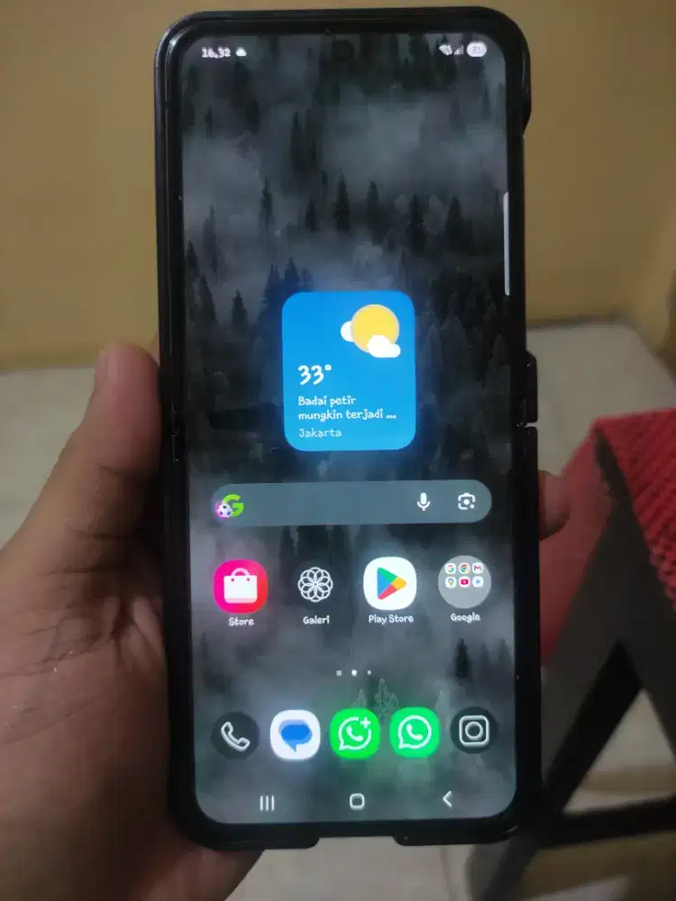 Samsung z flip 5 5G 8/512 gb