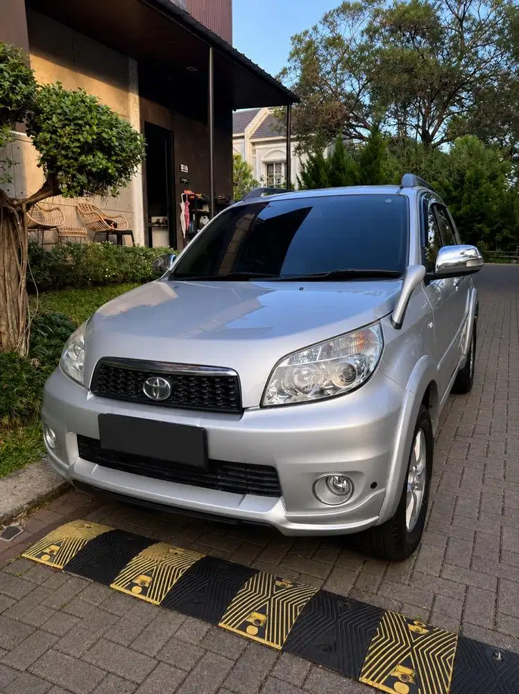 Toyota Rush S M/T 2012