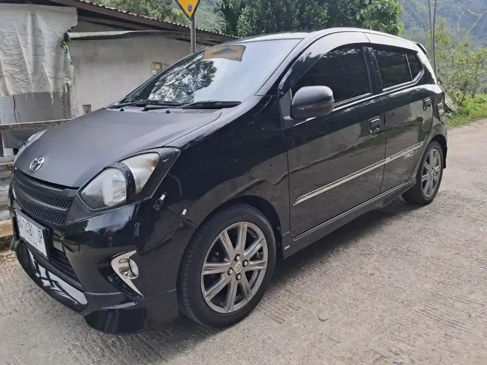 MOBIL Toyota AGYA Trd Manual TAHUN 2015