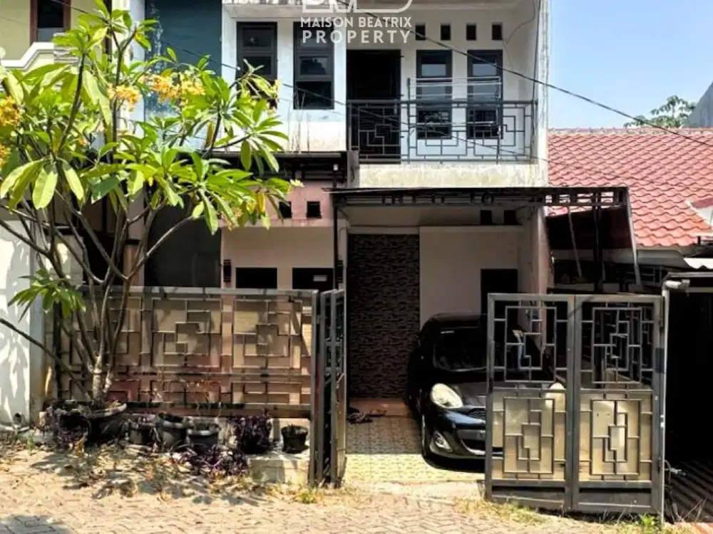 DIJUAL RUMAH 2LT BAGUS LOKASI NYAMAN STRATEGIS DI PERUM. MAHONI PERMAI - DEPOK UTARA