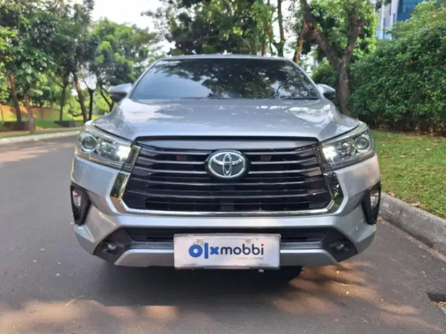 LOW DP Toyota Kijang Innova 2.4 V Solar-AT 2021 ZKR