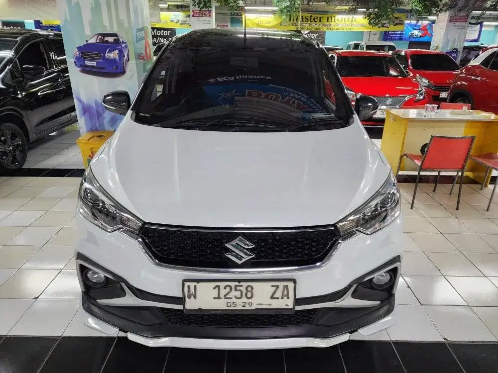 SUZUKI NEW ERTIGA 1.5 CRUISE HYBRID TWOTONE 2024 PUTIH SURABAYA