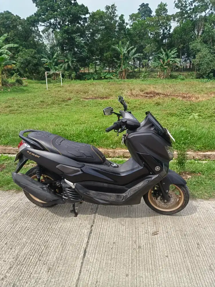 NMAX OLD BLACK HITAM DOB 2018 CIAMIK