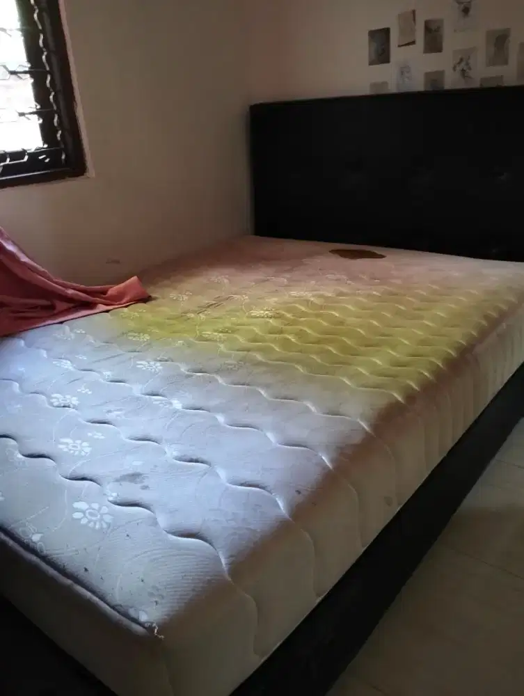 Dijual Cepat ranjang 160 x 200