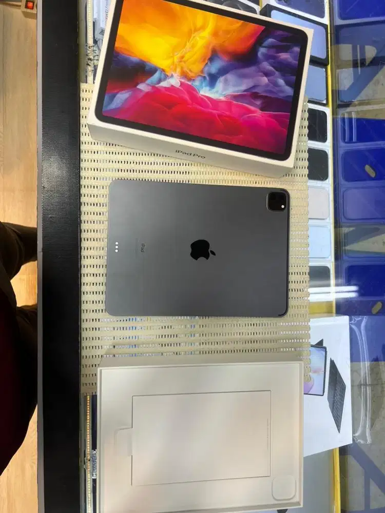 Ipad Pro Gen 2 11 inch 128GB Ex Inter Wifi Mullus
