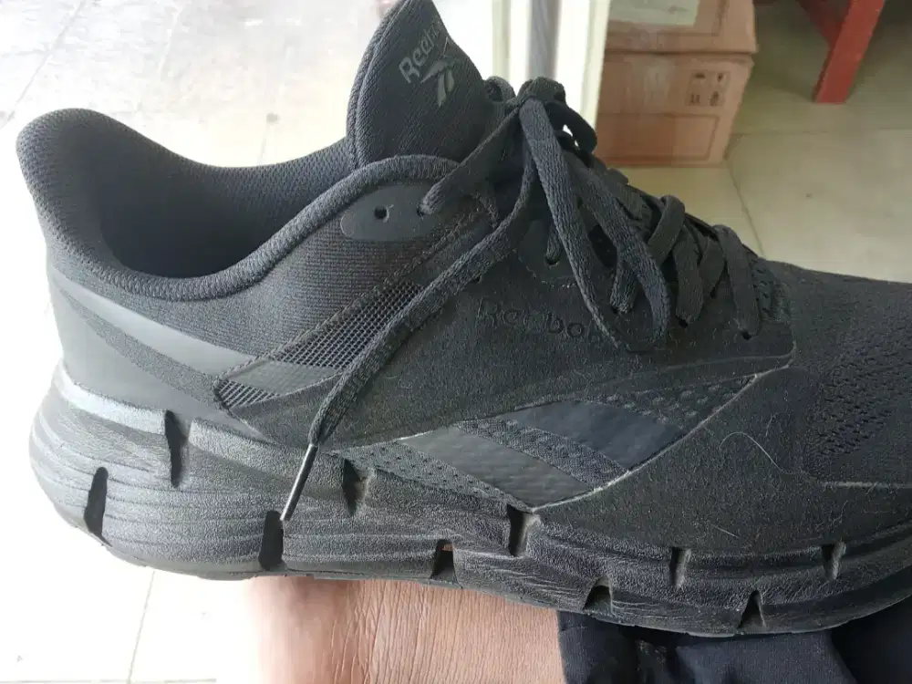 Sepatu running Reebok original second