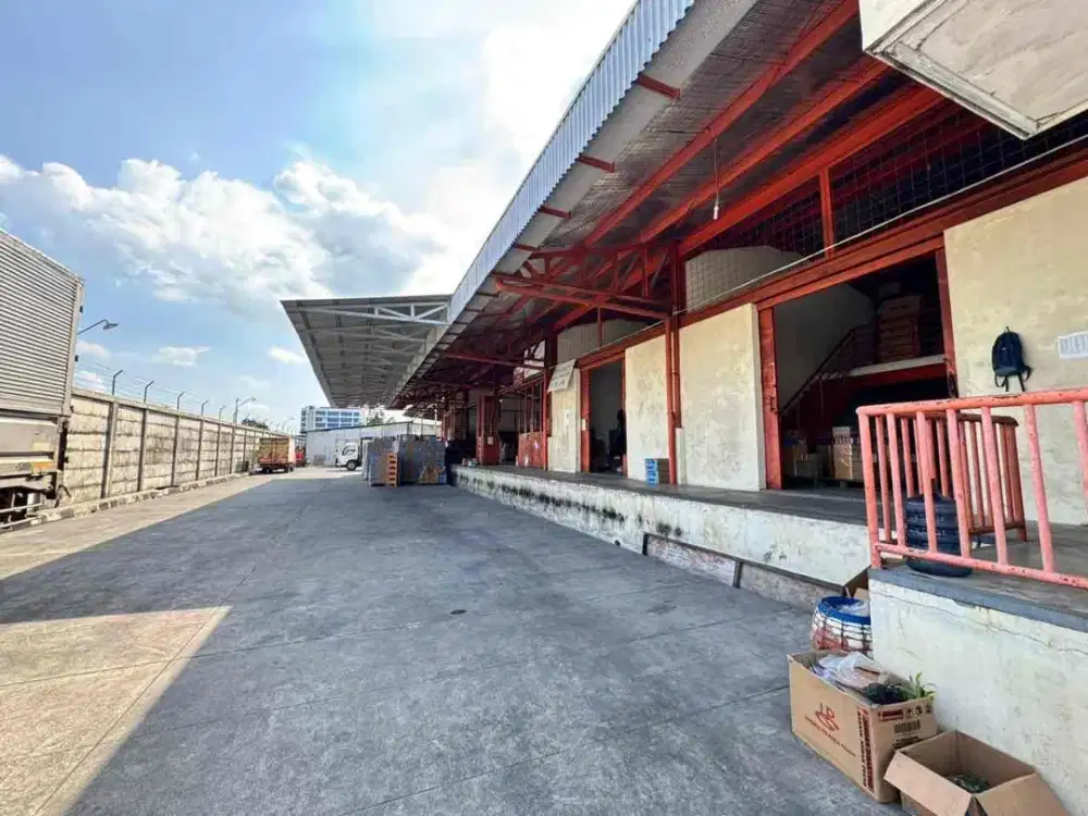 Dijual Gudang dan kantor lokasi strategis di Bantul Jogya