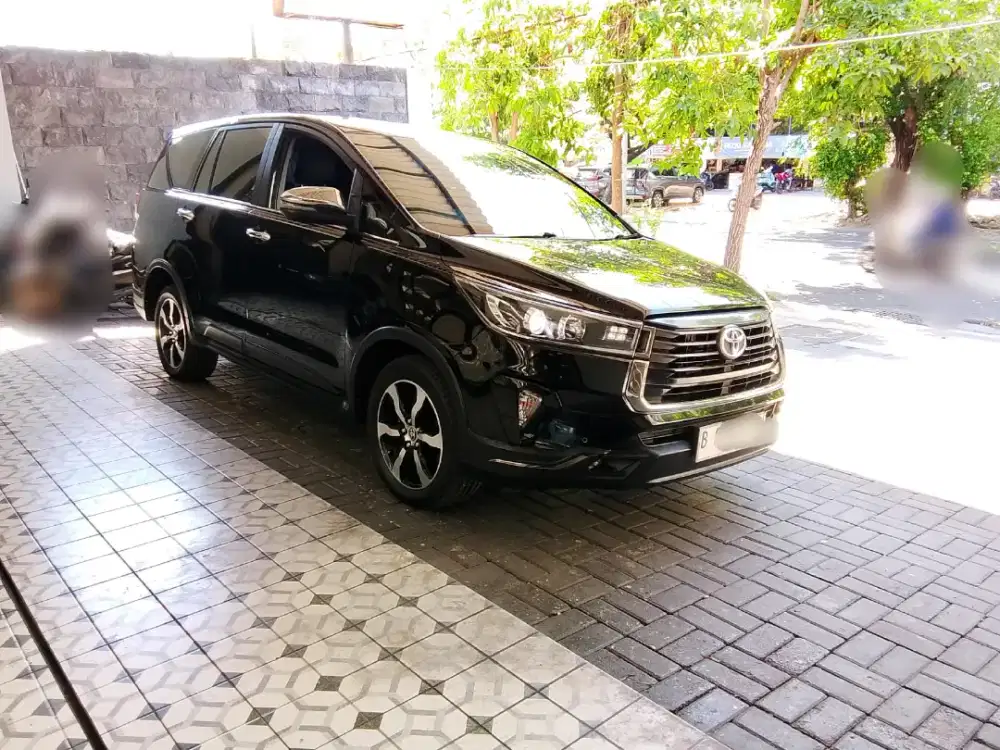 Innova Venturer 2.4 Diesel Matic 2020 New Model