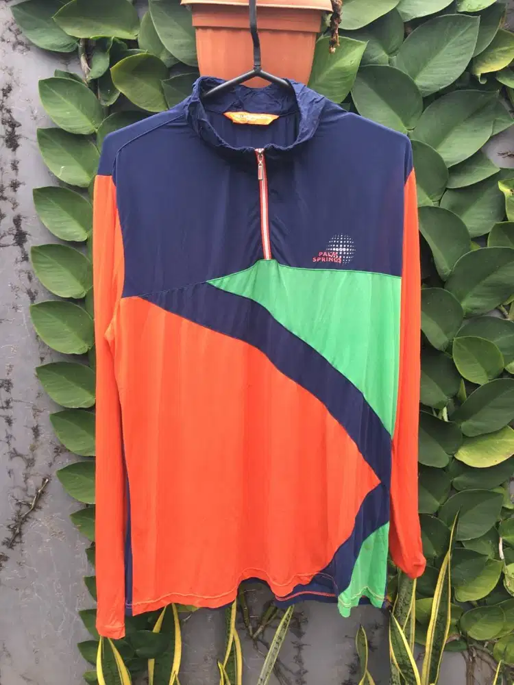 Baju Olahraga Lengan Panjang Half Zip Size XL Palm Springs Adem