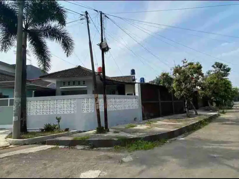 Rumah mewah Arcamanik posisi Hook