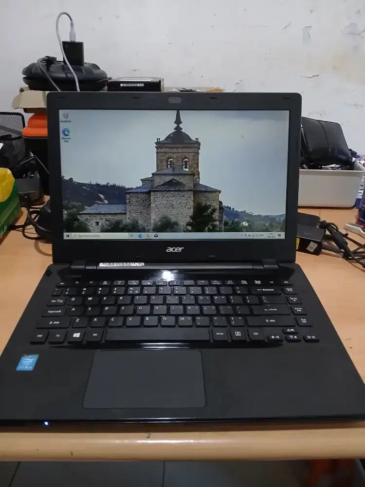 Laptop Acer Aspire E5-471 ,Core i3 Gen 4,Ram 10Gb ,Body Slim,