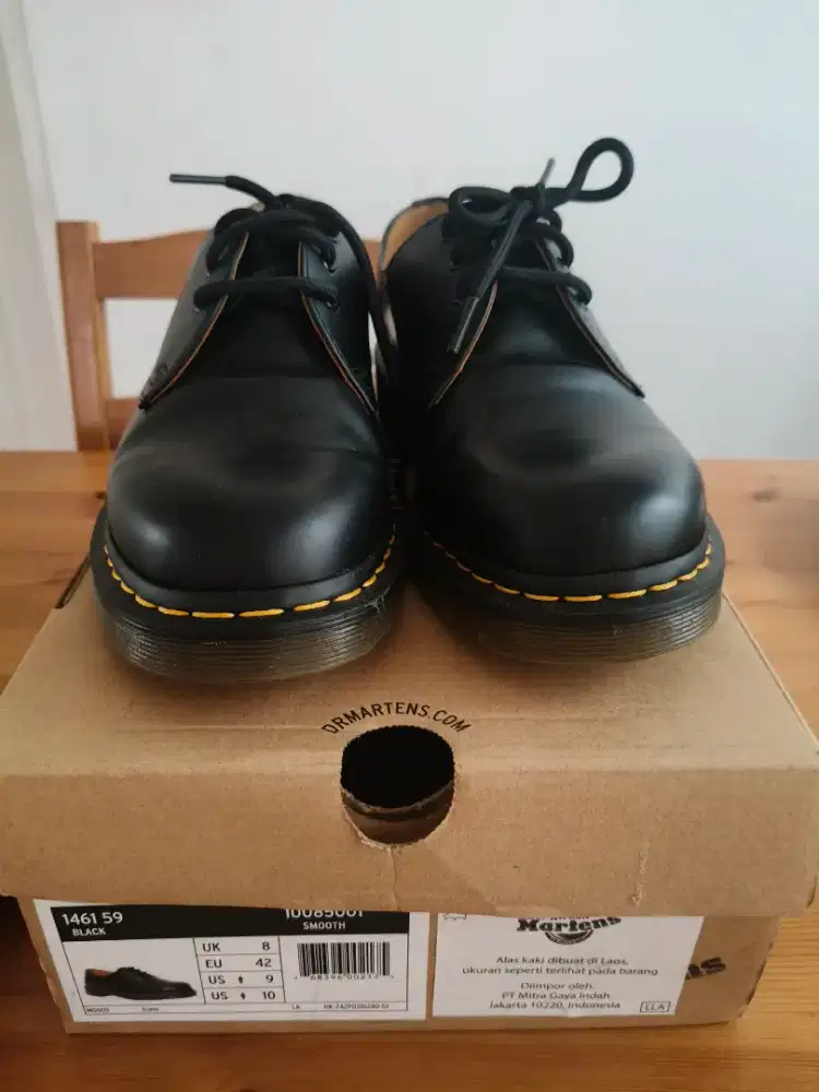 Sepatu Docmart (Dr. Marteen)