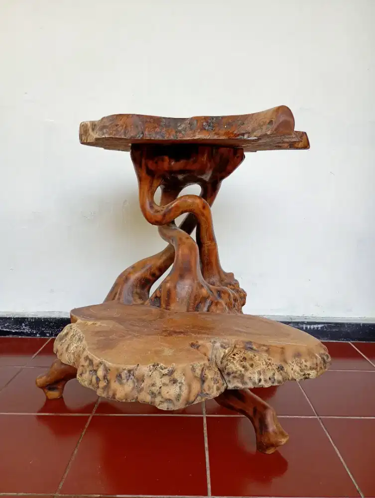 Meja Sudut Kayu Akar Asli | Solid Antik | Vintage usia 25 Tahun