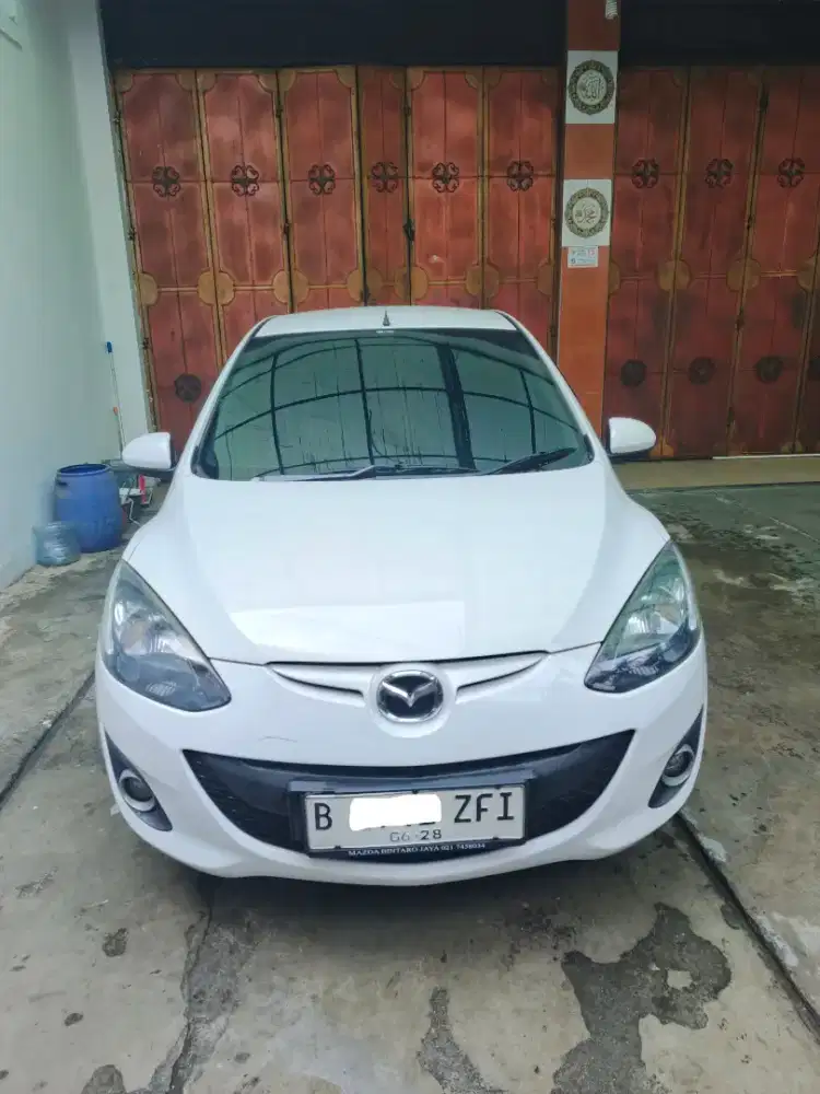 Mazda 2 2013 Bensin