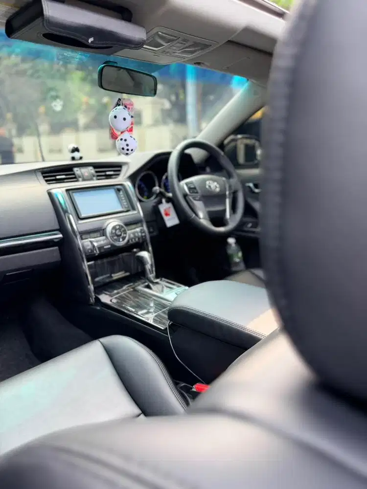 Toyota Mark X 2012 Coilover Valvetronic Sunroof