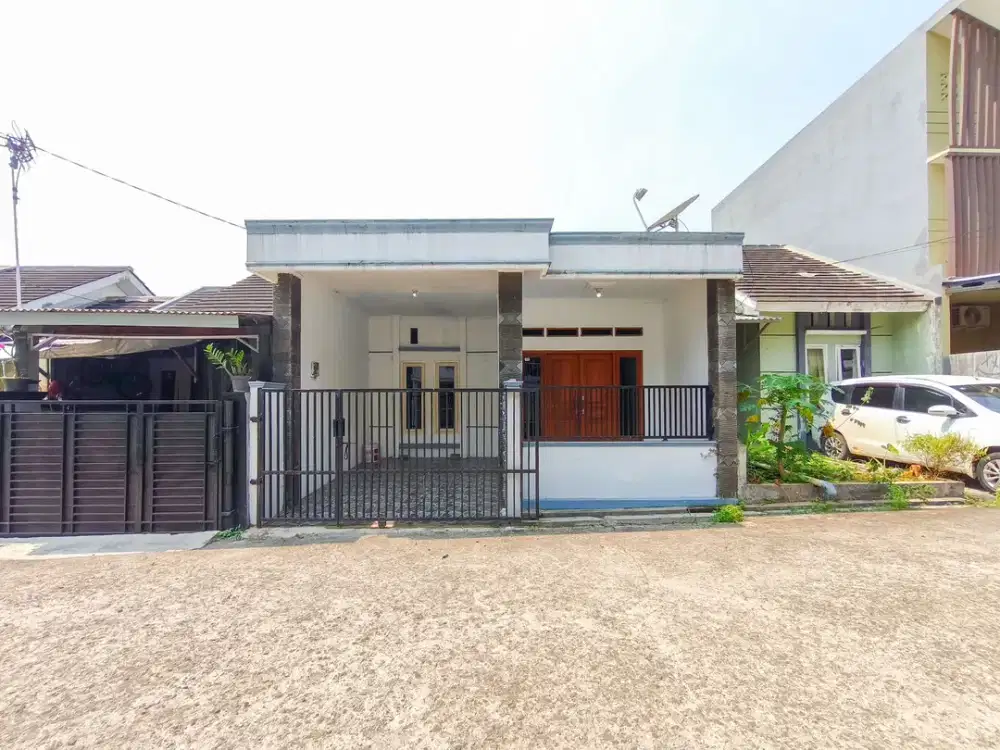 Rumah 15 menit ke Stasiun Bojong Gede SHM Dibantu KPR J-38067