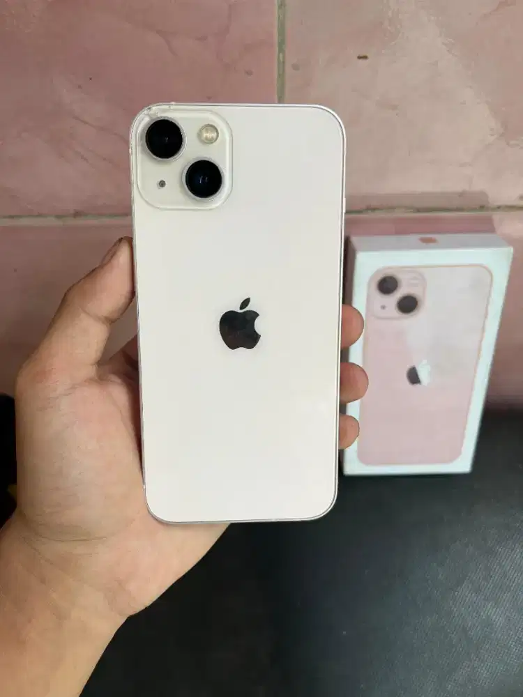 iPhone 13 256GB iBOX