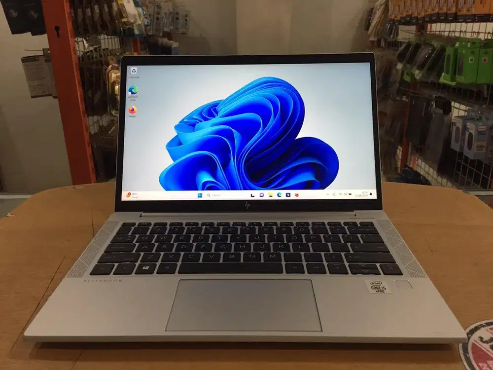 HP Elitebook 830 G7 Core i5Gen10 Ram 16GB SSD 256GB Slim Mulus