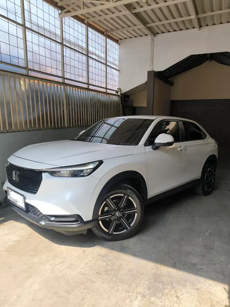 Honda HR-V 2023 Bensin