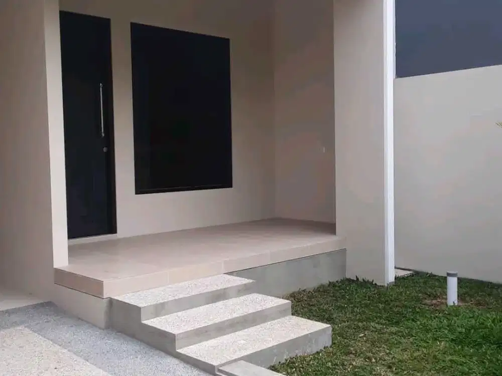 RON.A1482  RUMAH TENGGILIS UTARA SURABAYA LOKASI NYAMAN SIAP HUNI