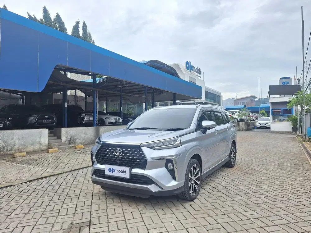 DP 1 JUTA Toyota Avanza 1.5 Veloz Q TSS Bensin-AT 2023 Silver CWITB
