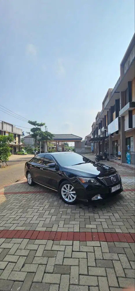 Toyota Camry  2.5V A/T