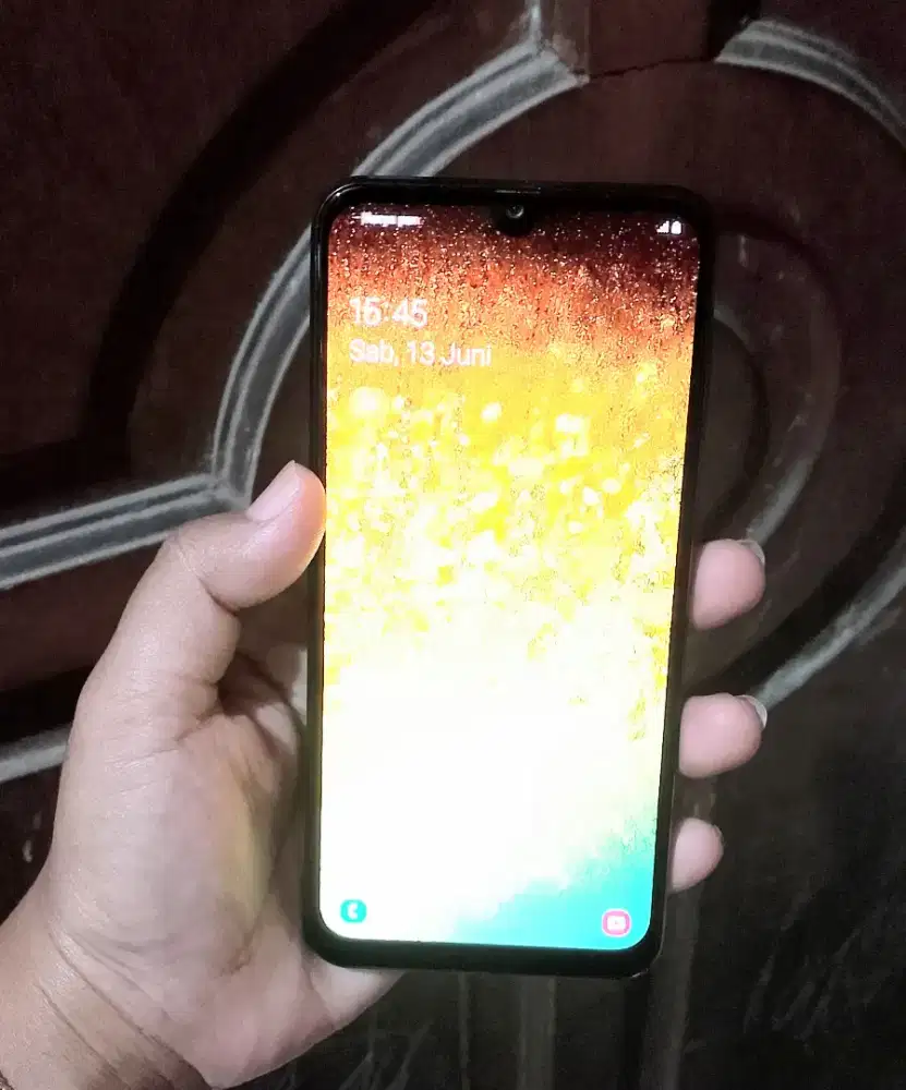 Samsung Galaxy a30 ram 4/64!.