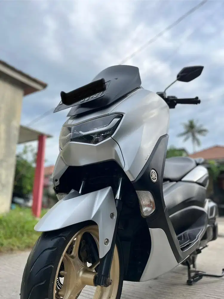 NMAX NEW 155 SILVER KEYLES 2022